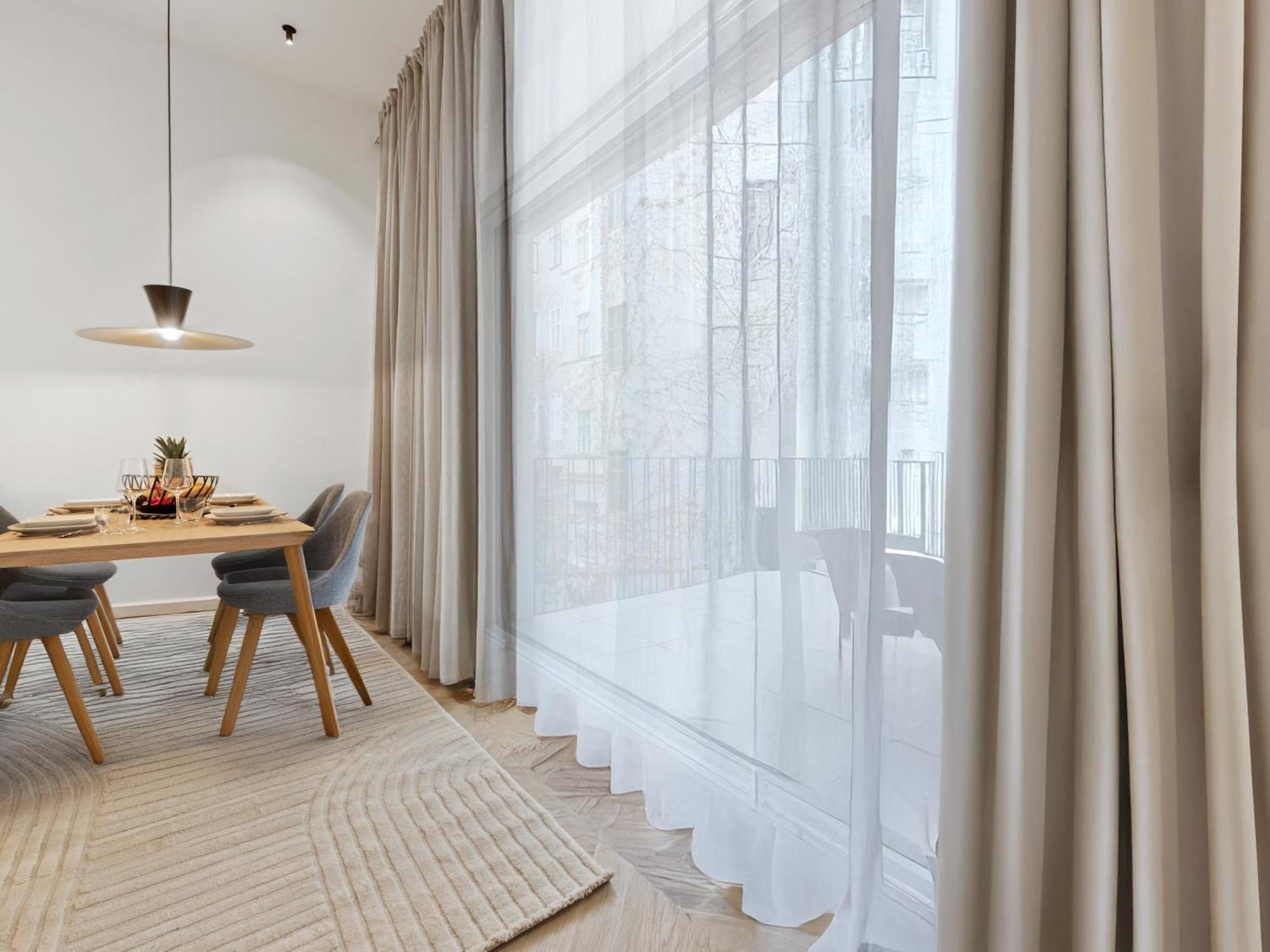 Gt7 Apartments District 9 - Managed By Sky9 Apartments Viena Exterior foto